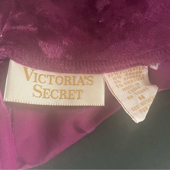 Victoria’s Secret gold label high neck burnout velvet bodysuit size M - Picture 7 of 9